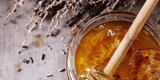 honey with dried herbs