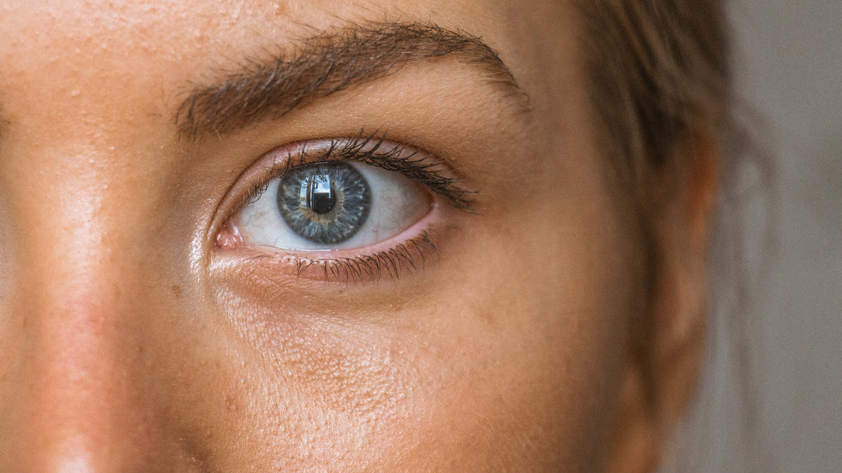 Aging Gracefully: The Role of Skincare in Maintaining Youthful Radiance